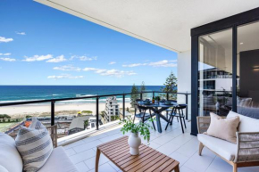 The Luxe Surf and Sea Suite